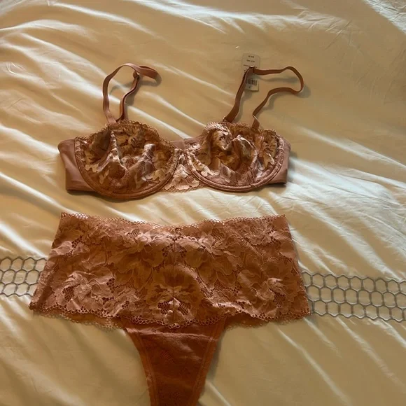 Soma bra and thong set. Dusty rose. 34D and medium. Bra is NWT, thong is NWOT - Picture 1 of 5